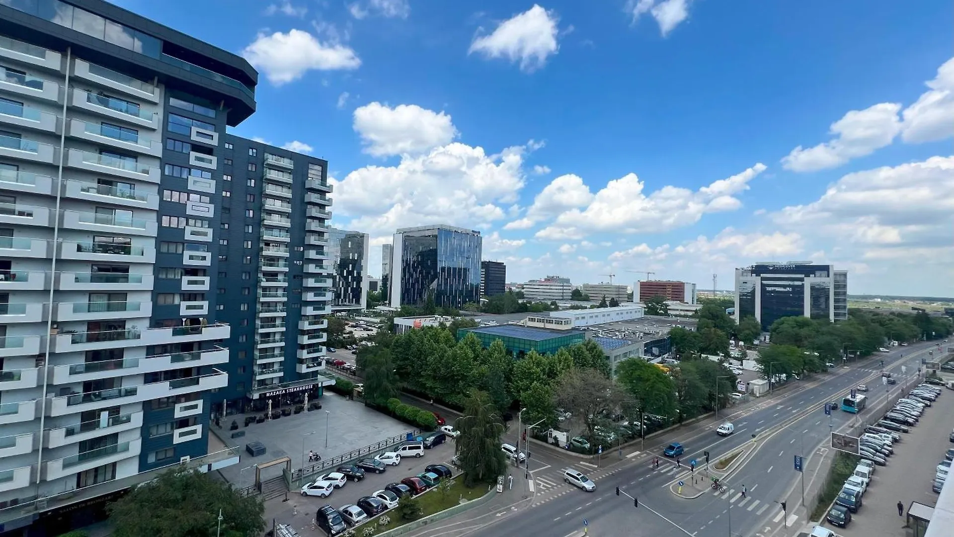 Luminosa - Smart Luxury Apartment In Aviatiei - Free Parking - Ev Station بوخارست 0*,